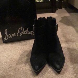 Sam Edelman Leonia Buckle Booties 💗